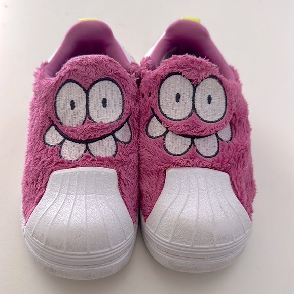 Adidas X Kevin Lyons Fuzzy Pink Monster Superstar 360 C Little Kids Shoes - Picture 2 of 13